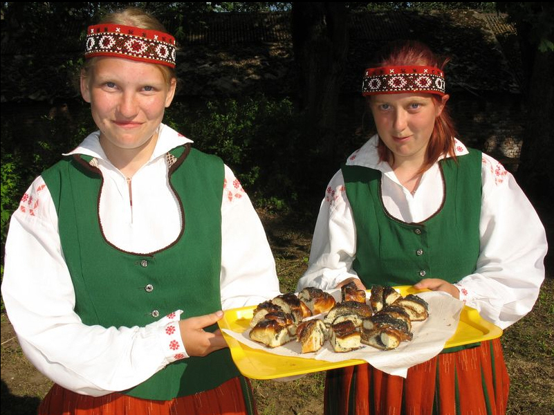 Latgalian Costume