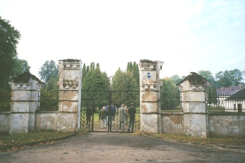 Plater Palace Gates - Kraslava 